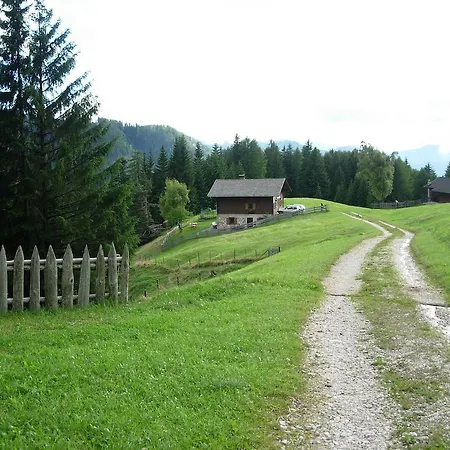 Homestay Plafotschalm Tires